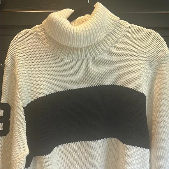 Ralph Lauren Mens Turtleneck Sweatshirt - Picture 2 of 5